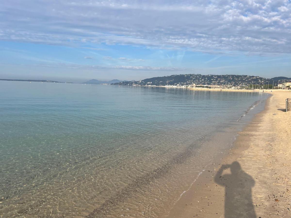Grand Studio 7 Minutes De La Plage Et Climatise Sur Juan Les Pins Αντίμπ Εξωτερικό φωτογραφία
