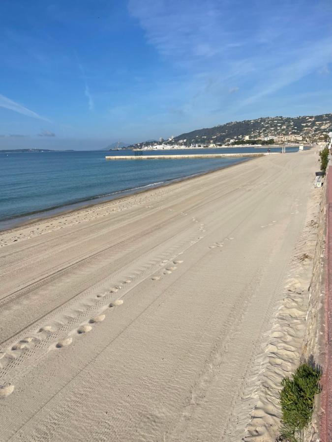 Grand Studio 7 Minutes De La Plage Et Climatise Sur Juan Les Pins Αντίμπ Εξωτερικό φωτογραφία